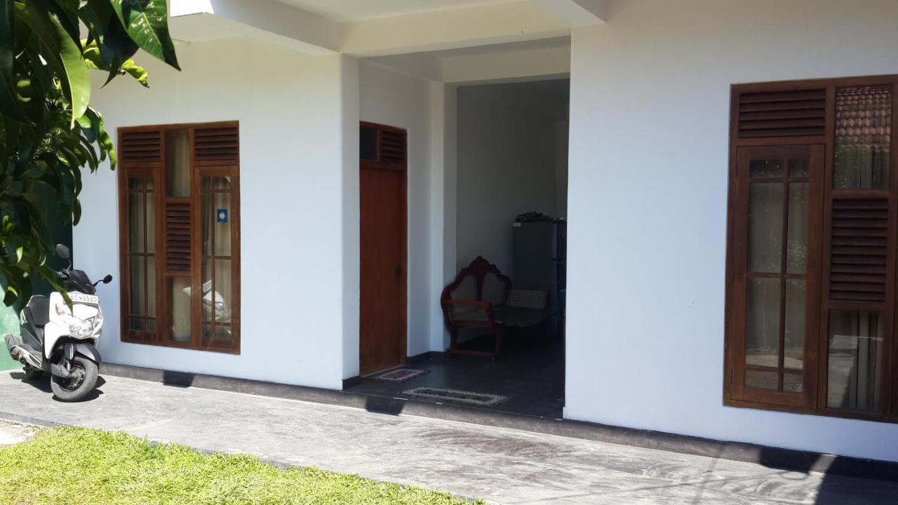 Hector House Hotel Weligama Eksteriør billede